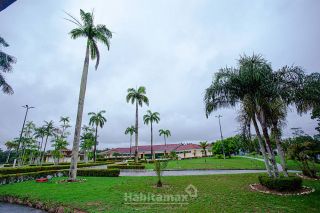 Construa a casa dos seus sonhos nesse lote de esquina no Condomínio Residencial Praia dos Passarinhos.
