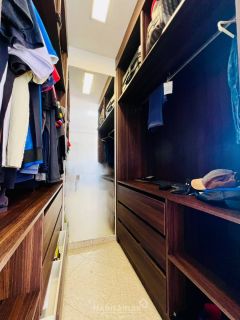 •	Viva com Elegância no Condomínio Personalité – 3 Suítes e 3 Vagas de Garagem. Financia