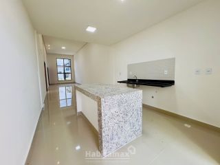 Viva com Estilo: Casa de Alto Padrão no Condomínio Quinta das Marinas. 3 quartos, financia!