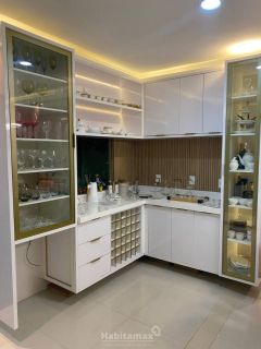 Casa Espetacular à Venda no Bairro Lírio Vale – Próximo ao Shopping Ponta Negra