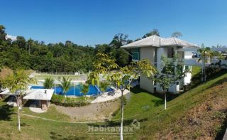 CASA ESPETACULAR À VENDA NO CONDOMÍNIO RESERVA DO PARQUE – PONTA NEGRA