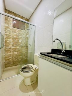 Oportunidade Única! Casa Comercial com 12 Salas no Parque 10 – Aceita Propostas!