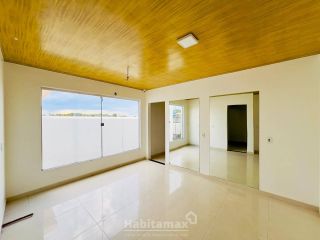 Oportunidade Única! Casa Comercial com 12 Salas no Parque 10 – Aceita Propostas!