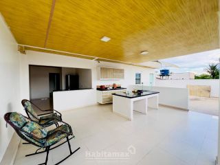 Oportunidade Única! Casa Comercial com 12 Salas no Parque 10 – Aceita Propostas!