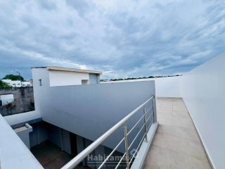 Oportunidade Única! Casa Comercial com 12 Salas no Parque 10 – Aceita Propostas!
