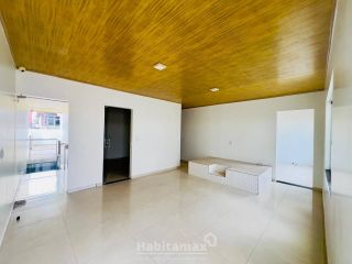 Oportunidade Única! Casa Comercial com 12 Salas no Parque 10 – Aceita Propostas!