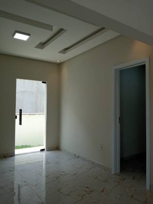 CASA DUPLEX ESPETACULAR COM 4 SUÍTES  NO CONDOMINIO RESERVA PARQUE - PONTA NEGRA. FINANCIA!