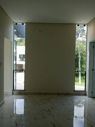 CASA DUPLEX ESPETACULAR COM 4 SUÍTES  NO CONDOMINIO RESERVA PARQUE - PONTA NEGRA. FINANCIA!