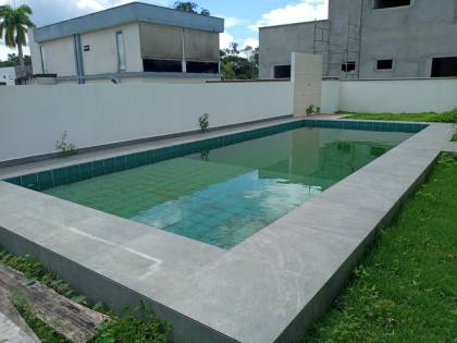 CASA DUPLEX ESPETACULAR COM 4 SUÍTES  NO CONDOMINIO RESERVA PARQUE - PONTA NEGRA. FINANCIA!