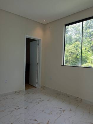 CASA DUPLEX ESPETACULAR COM 4 SUÍTES  NO CONDOMINIO RESERVA PARQUE - PONTA NEGRA. FINANCIA!