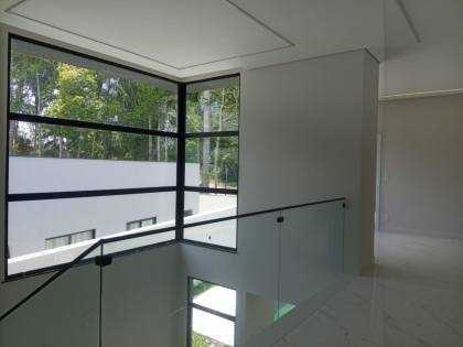 CASA DUPLEX ESPETACULAR  4 SUITES A VENDA - CONDOMINIO ALPHAVILLE 4 - PONTA NEGRA