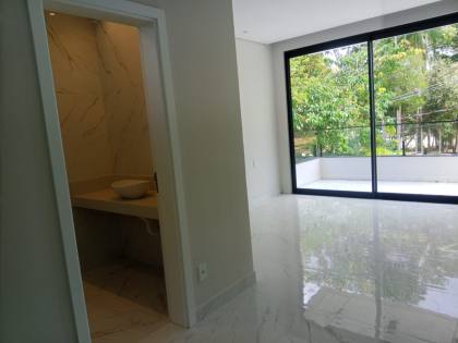 CASA DUPLEX ESPETACULAR  4 SUITES A VENDA - CONDOMINIO ALPHAVILLE 4 - PONTA NEGRA