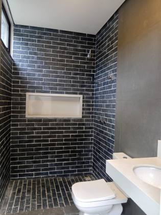 CASA DUPLEX ESPETACULAR  4 SUITES A VENDA - CONDOMINIO ALPHAVILLE 4 - PONTA NEGRA