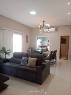 CASA TERREA ESPETACULAR  3 SUITES A VENDA -CONDOMINIO RESERVA DO PARQUE -PONTA NEGRA -PORTEIRA FECHADA