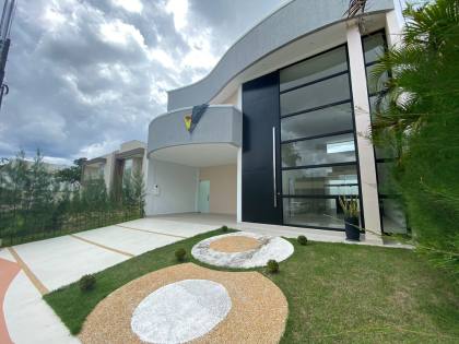 Casa Espetacular à Venda no Condomínio Passaredo – Ponta Negra, Manaus