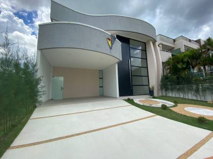 Casa Espetacular à Venda no Condomínio Passaredo – Ponta Negra, Manaus