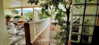 Linda casa com 3 quartos sendo 1 suíte, armários projetados, excelente localização. Aceita financiamento!TO AGOSTINHO