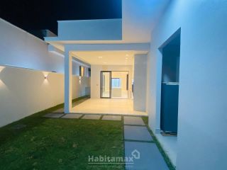 Veja agora essa casa térrea a vend com 3 suítes no Condomínio Reserva do Parque- PONTA NEGRA. Financia!