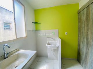 Apê no Condomínio Antúrio com ar condicionado e guarda roupas  Próx. ao Delphina Aziz, feiras, upa e lojas.