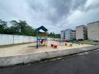 Apê no Condomínio Antúrio com ar condicionado e guarda roupas  Próx. ao Delphina Aziz, feiras, upa e lojas.