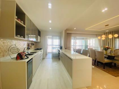 Apartamento Alto Padrão, 100% mobiliado para você que busca conforto e sofisticação no Condomínio Reserva Inglesa- com vista pro rio- London. Conheça!