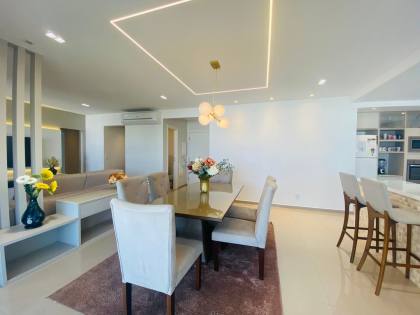 Apartamento Alto Padrão, 100% mobiliado para você que busca conforto e sofisticação no Condomínio Reserva Inglesa- com vista pro rio- London. Conheça!