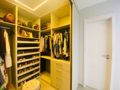 Apartamento Alto Padrão, 100% mobiliado para você que busca conforto e sofisticação no Condomínio Reserva Inglesa- com vista pro rio- London. Conheça!