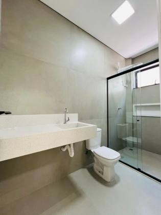 DUPLEX ESPETACULAR COM 5 SUITES no CONDOMINIO RESERVA DO PARQUE. | PONTA NEGRA