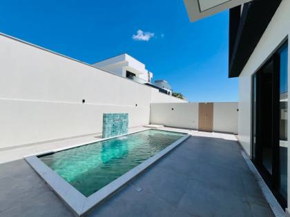 DUPLEX ESPETACULAR COM 5 SUITES no CONDOMINIO RESERVA DO PARQUE. | PONTA NEGRA