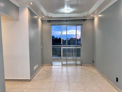 Apartamento com 3 quartos sendo 1 suíte no WEEKEND CLUB | Ponta Negra, armários e climatizado. Conheça agora!