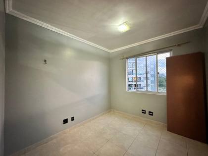 Apartamento com 3 quartos sendo 1 suíte no WEEKEND CLUB | Ponta Negra, armários e climatizado. Conheça agora!