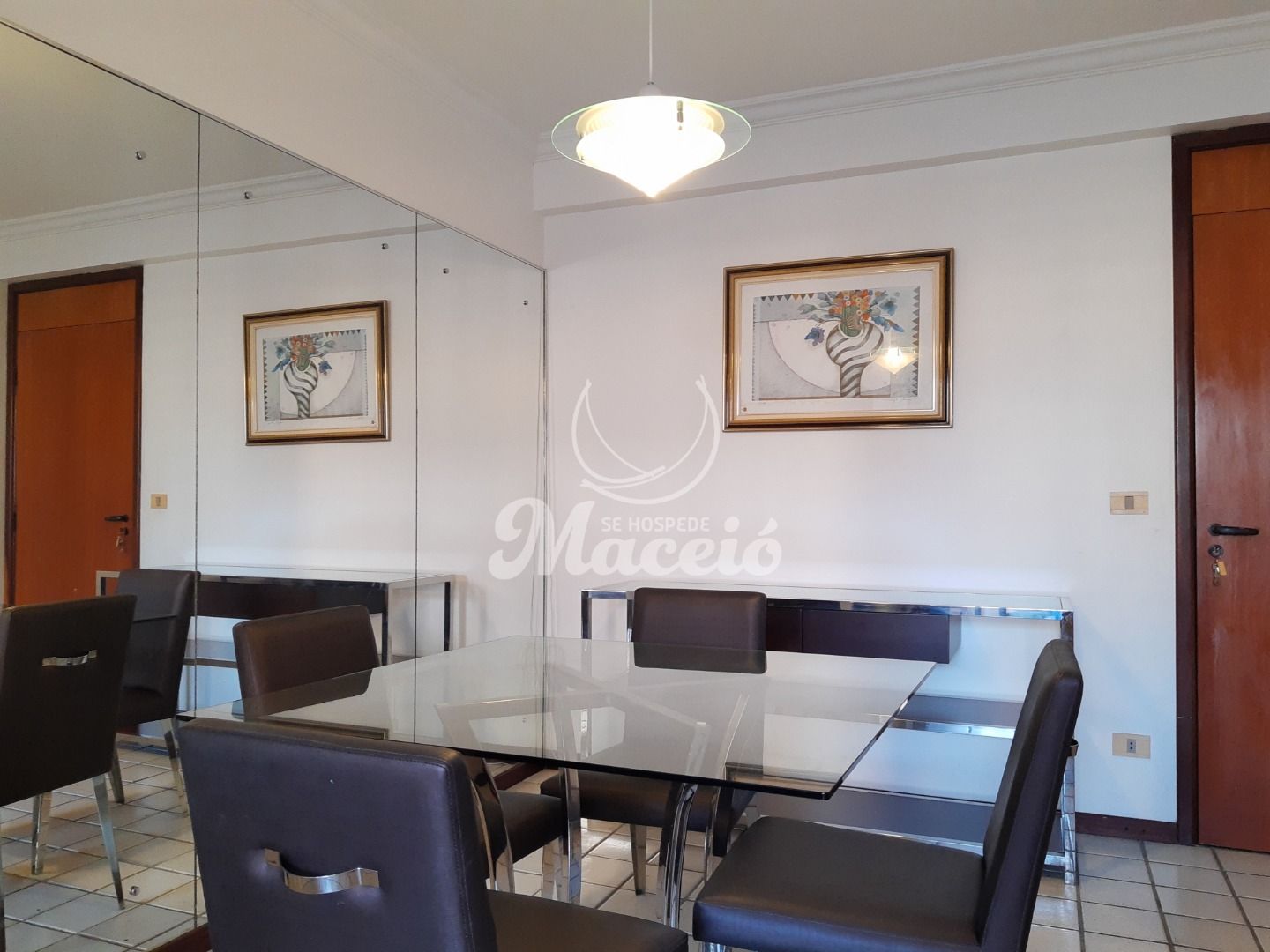 Apartamento 2 quartos, mobiliado e completo, de frente para o mar da Ponta Verde.