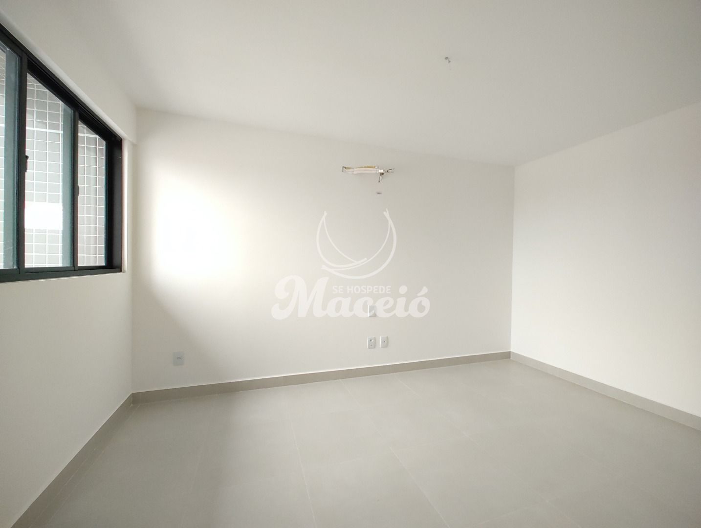 Apartamento com 2 quartos para alugar na Jatiúca