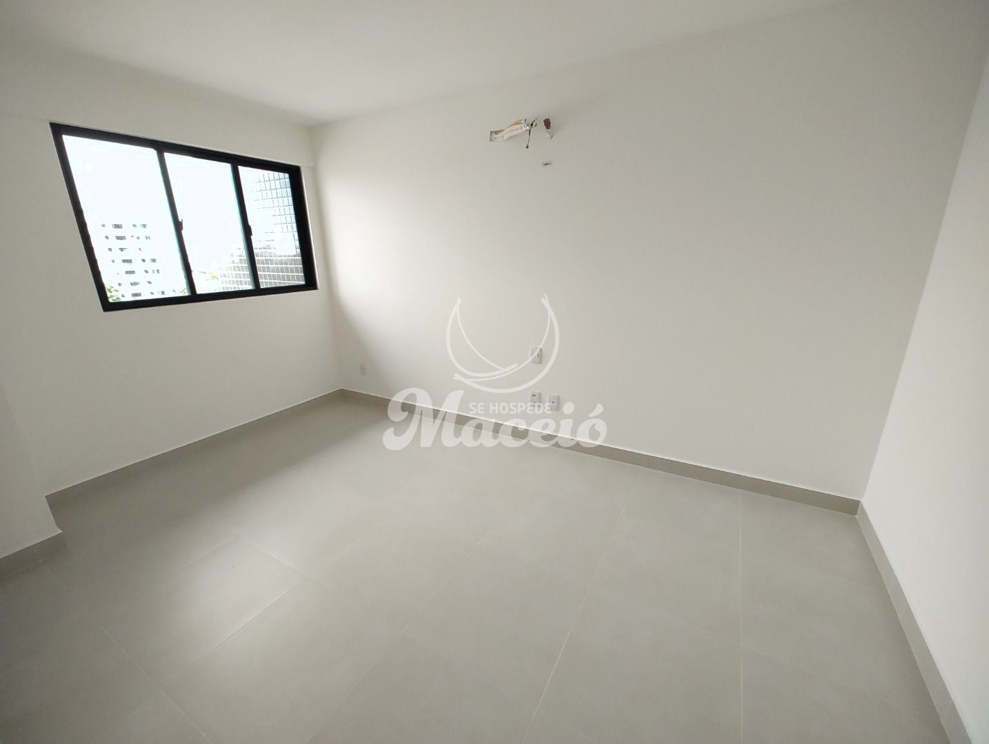 Apartamento com 2 quartos para alugar na Jatiúca