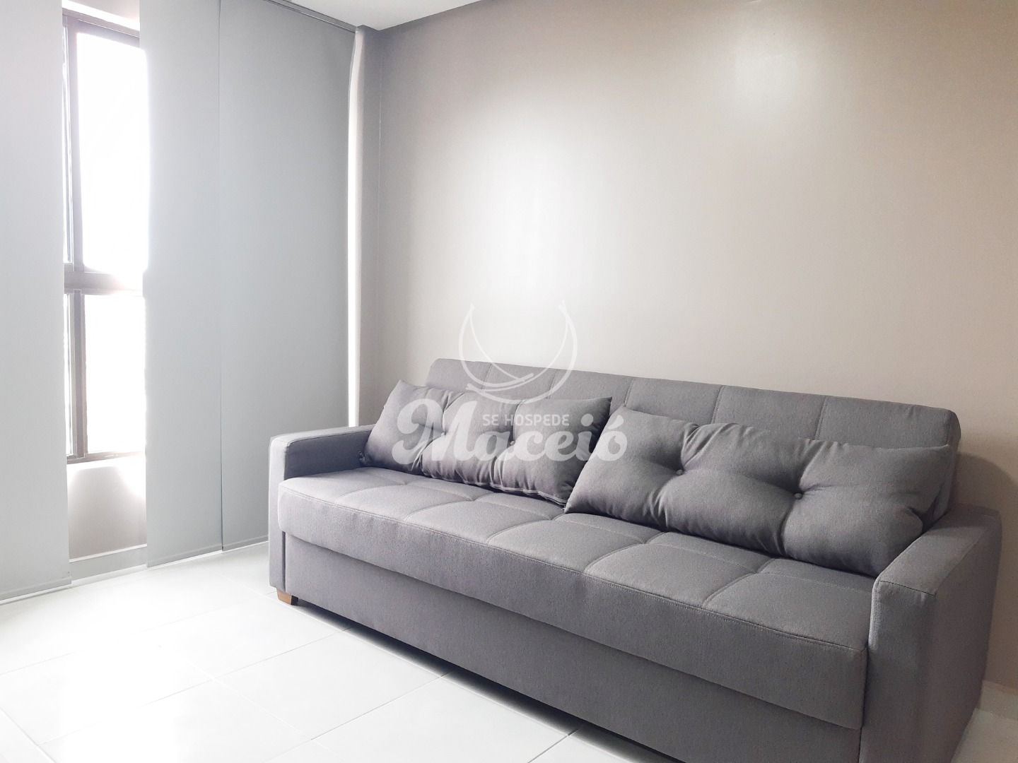 Apartamento com 2 quartos sendo 1 suíte para alugar na Mangabeiras