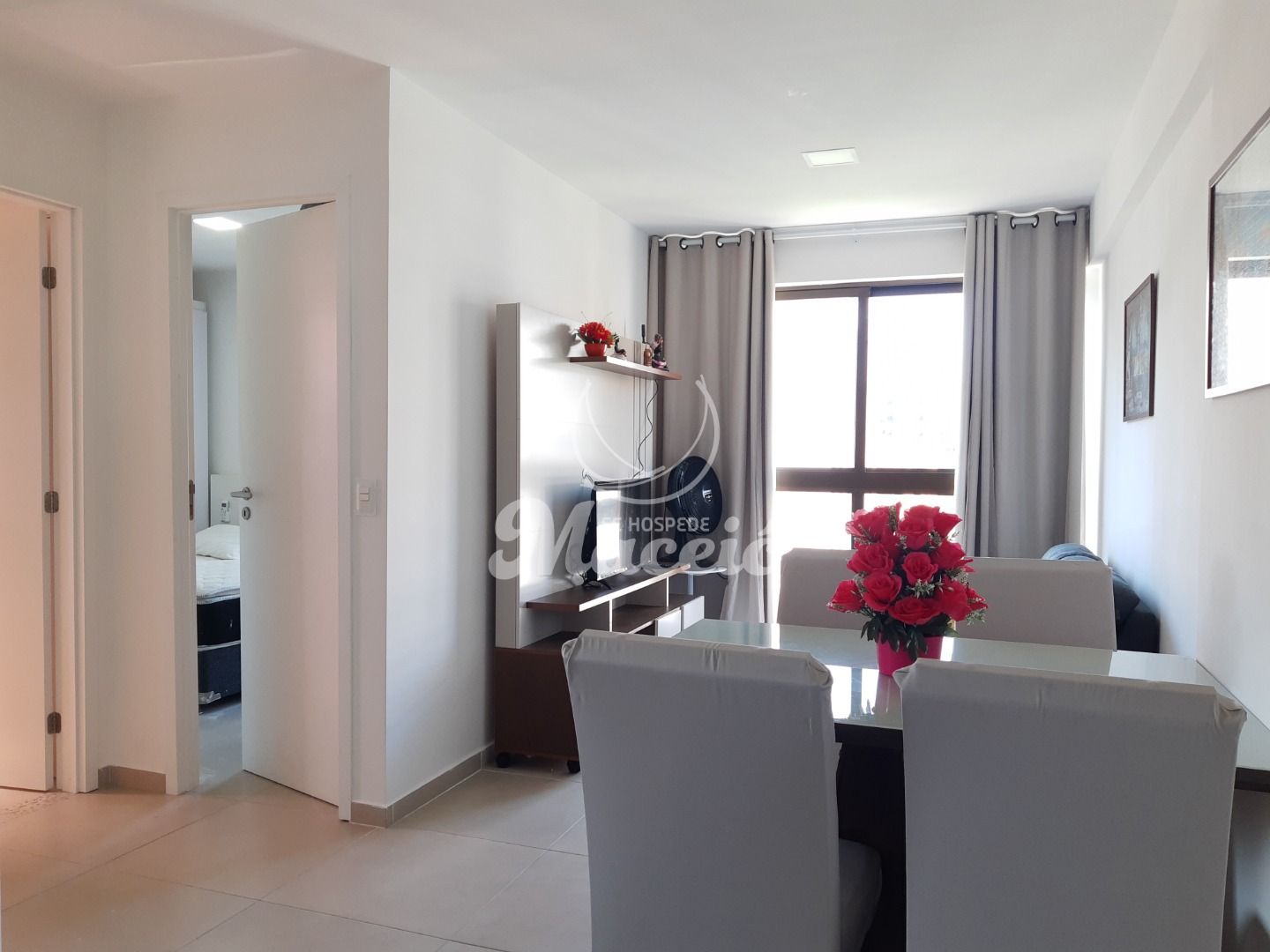 Apartamento quarto e sala, mobiliado para alugar na Ponta Verde