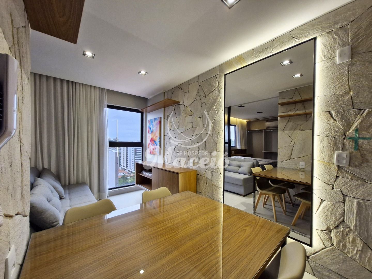 Belíssimo Studio, novo, decorado e mobiliado, na Jatiúca