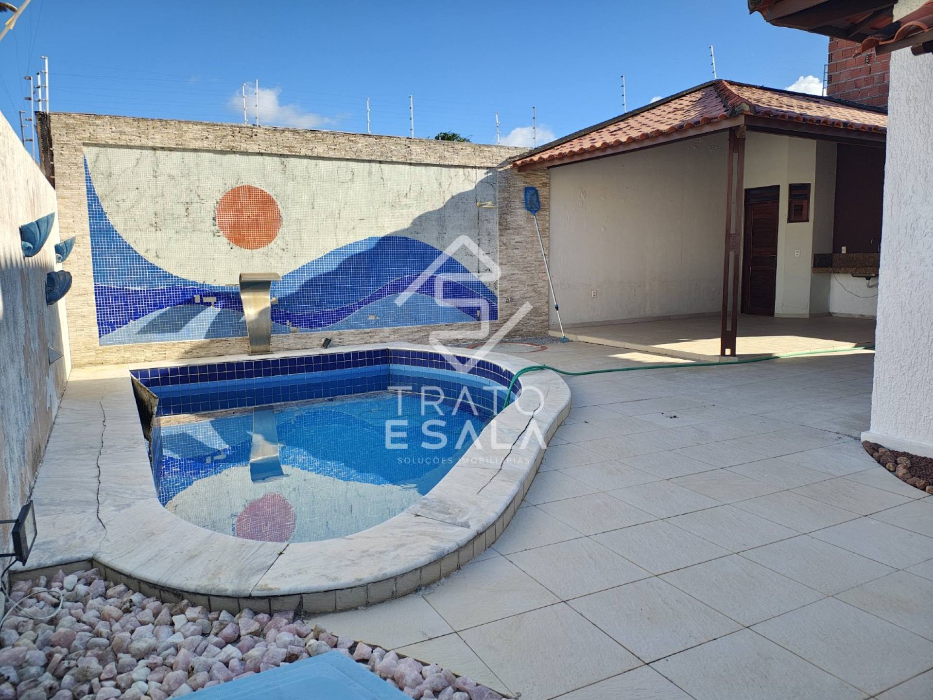 A casa que você precisa, para uma moradia tranquila no Santa Amélia