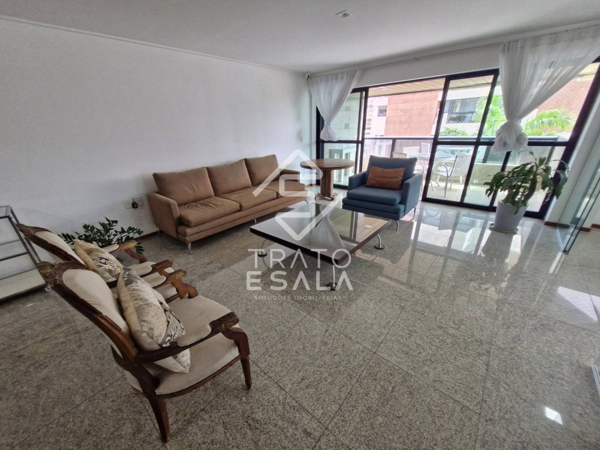 Quatro suítes, esplêndido em todos os sentidos