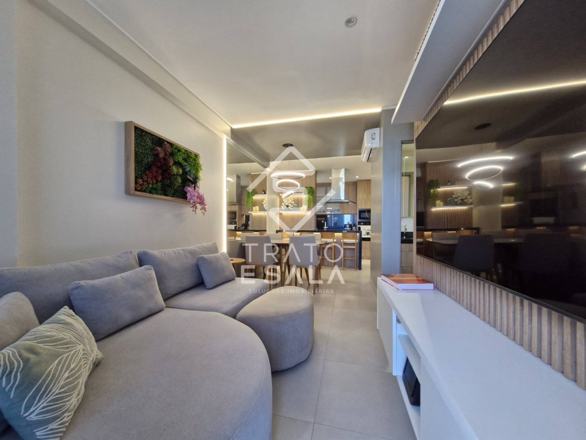 Dois quartos, impecável, na segunda quadra do mar da Pajuçara