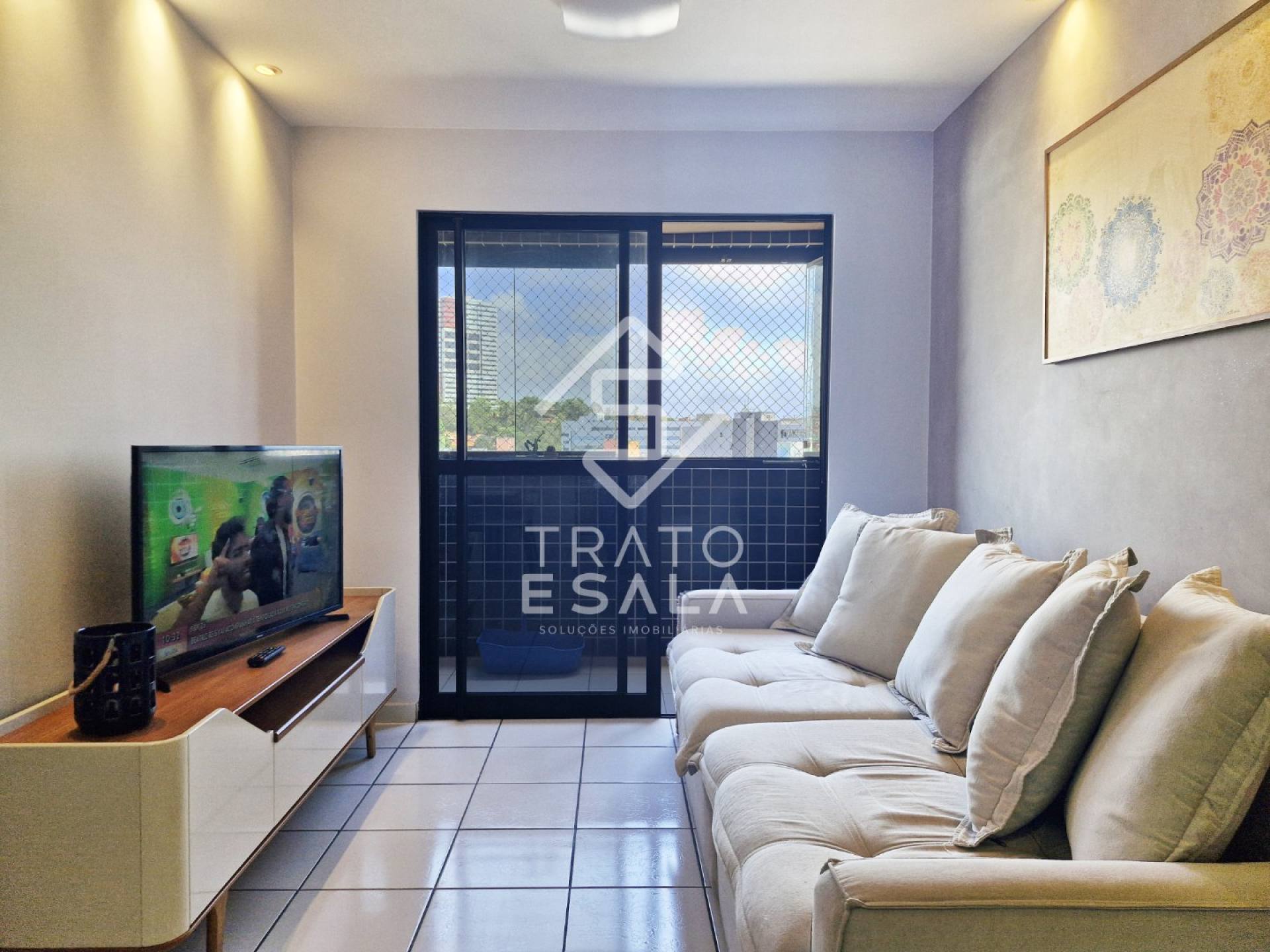 Apartamento com 3 quartos, sendo 1 suíte no bairro Jatiúca próximo ao Maceió Shopping