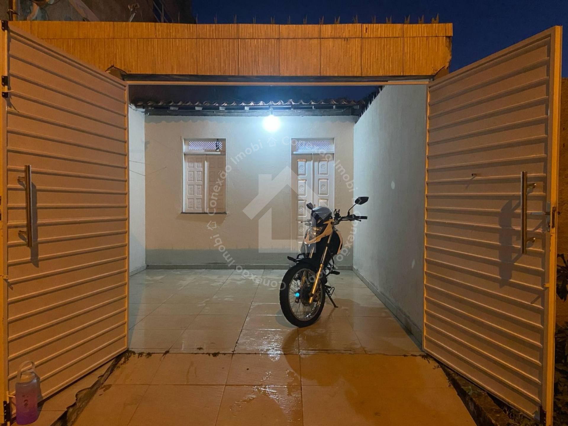 Casa com 2 quartos Marcos Freire 2