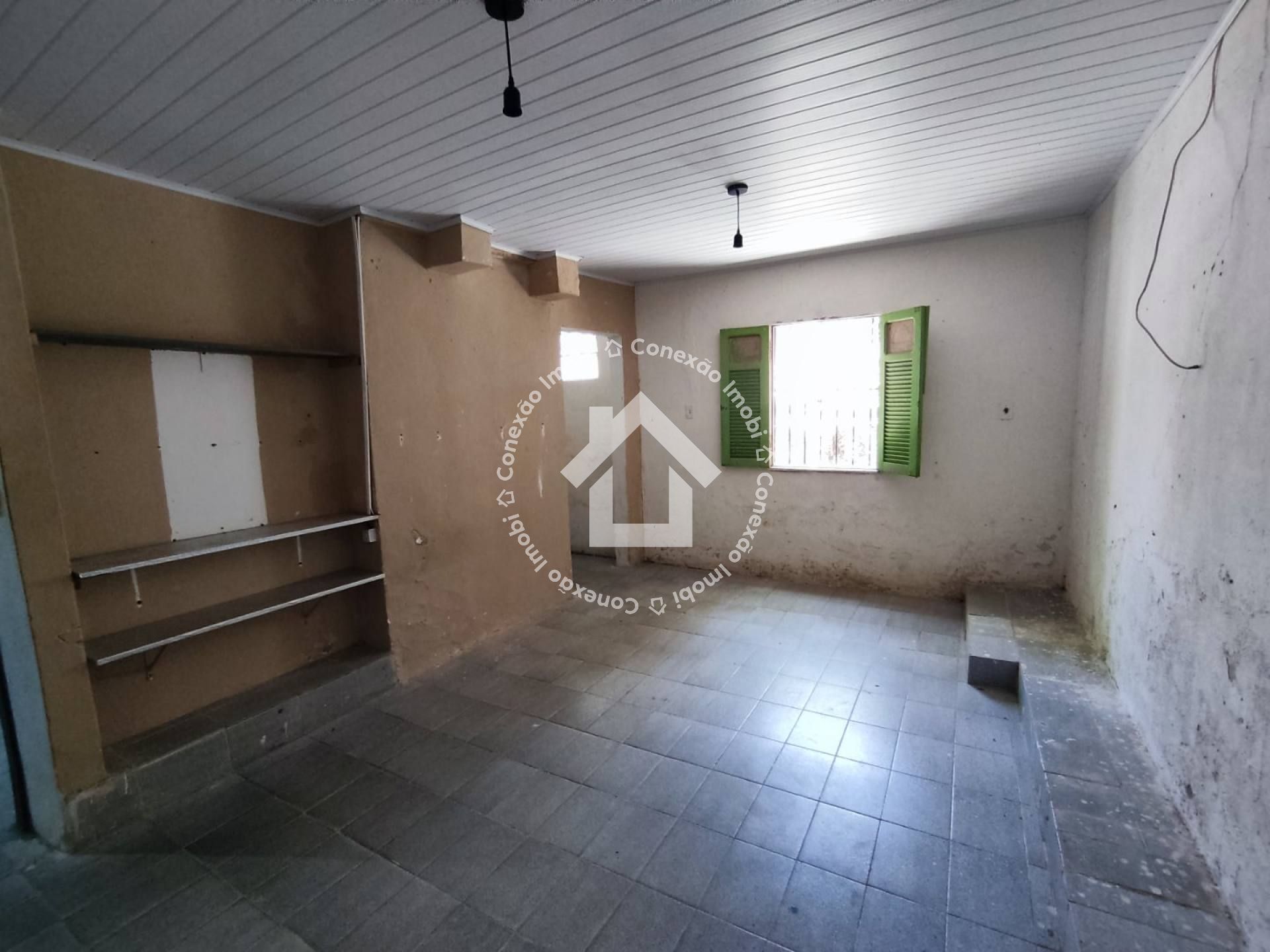 Casa à venda no Bairro Dom Luciano com 225m²