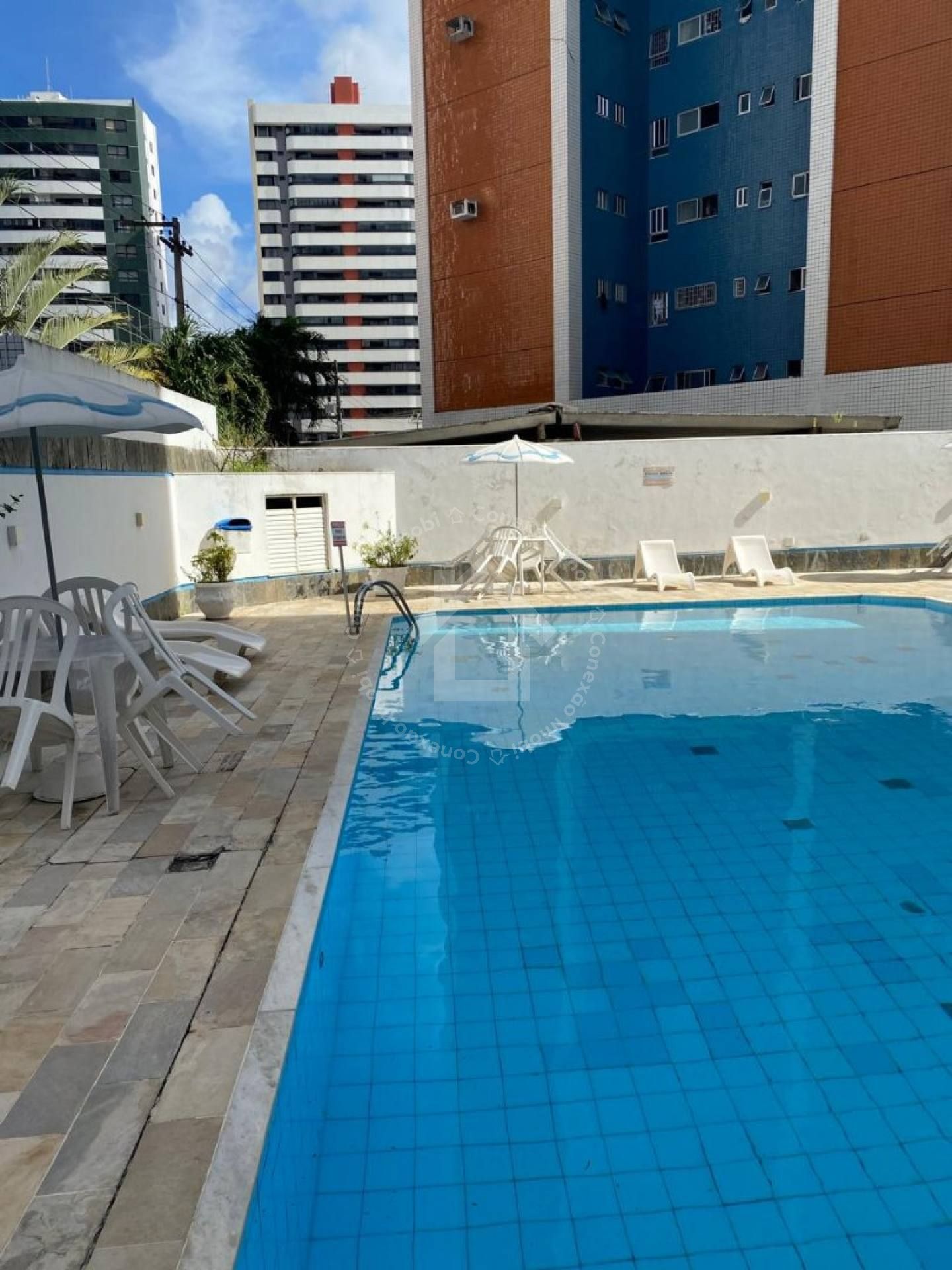 Apartamento à venda no Edifício Port Saint John - 13 de Julho | 93m², 3 Quartos (1 Suíte) e Andar Alto