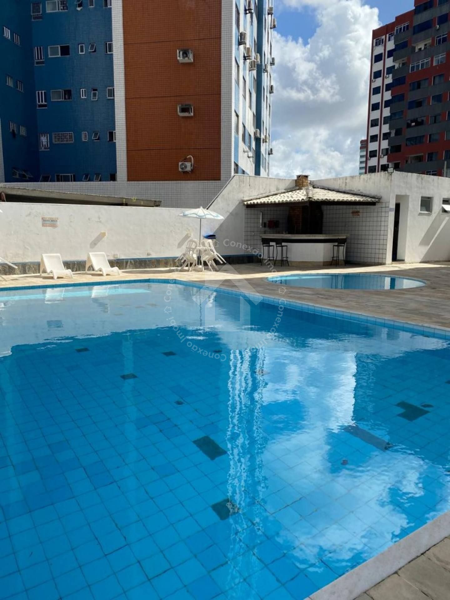 Apartamento à venda no Edifício Port Saint John - 13 de Julho | 93m², 3 Quartos (1 Suíte) e Andar Alto