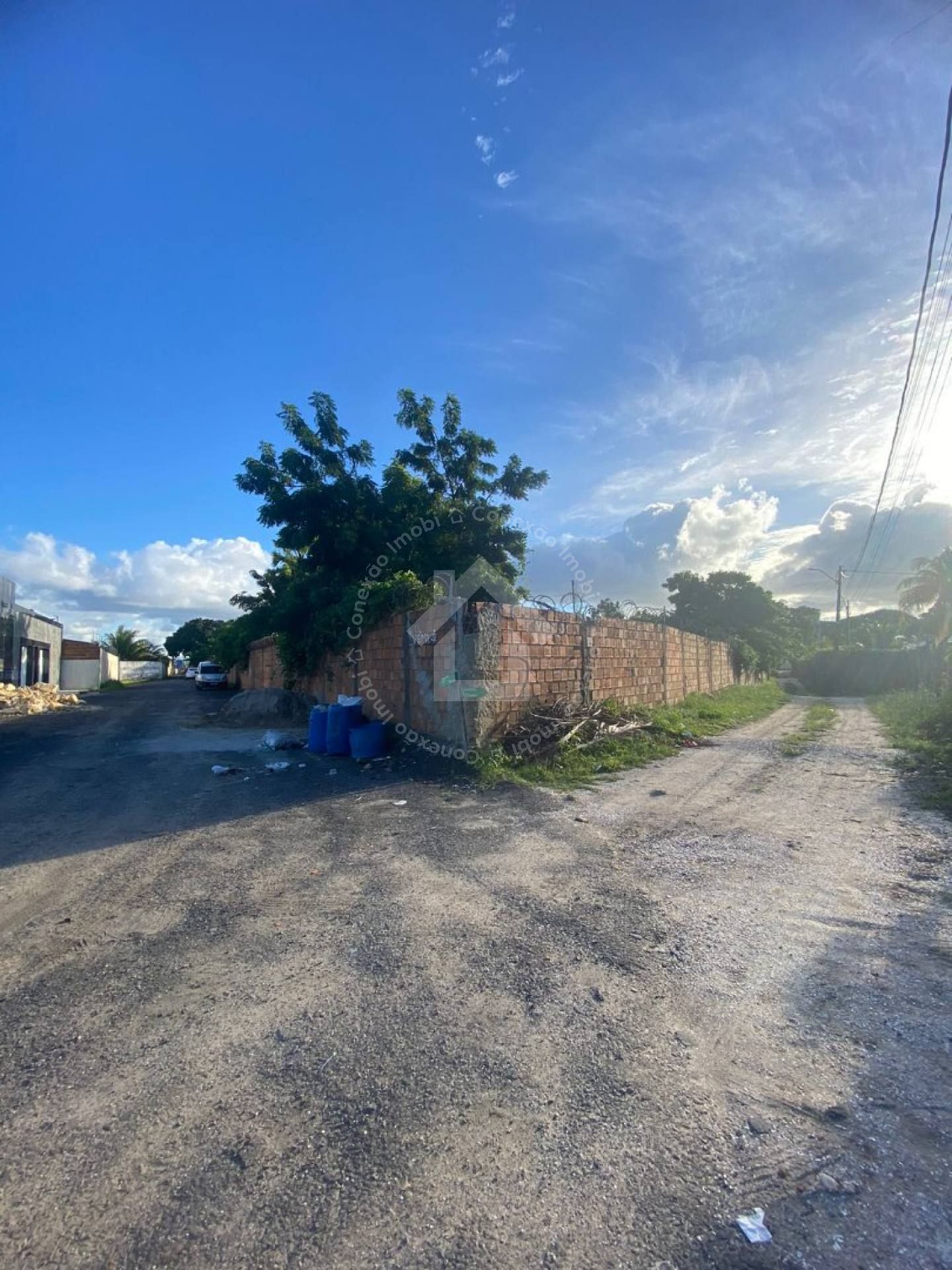 Terreno escriturado de esquina