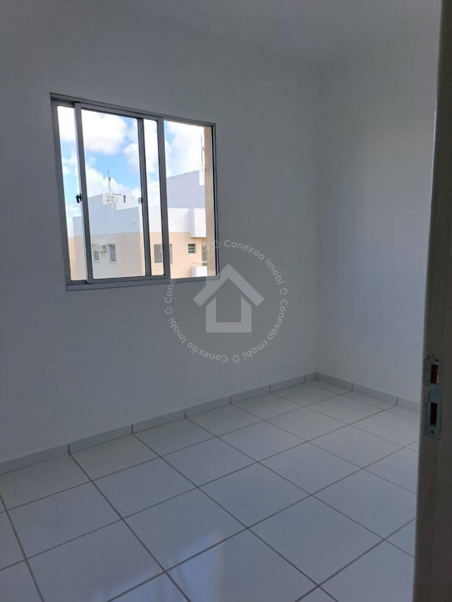 Apartamento à venda no Residencial Flora Ville com 3 quartos