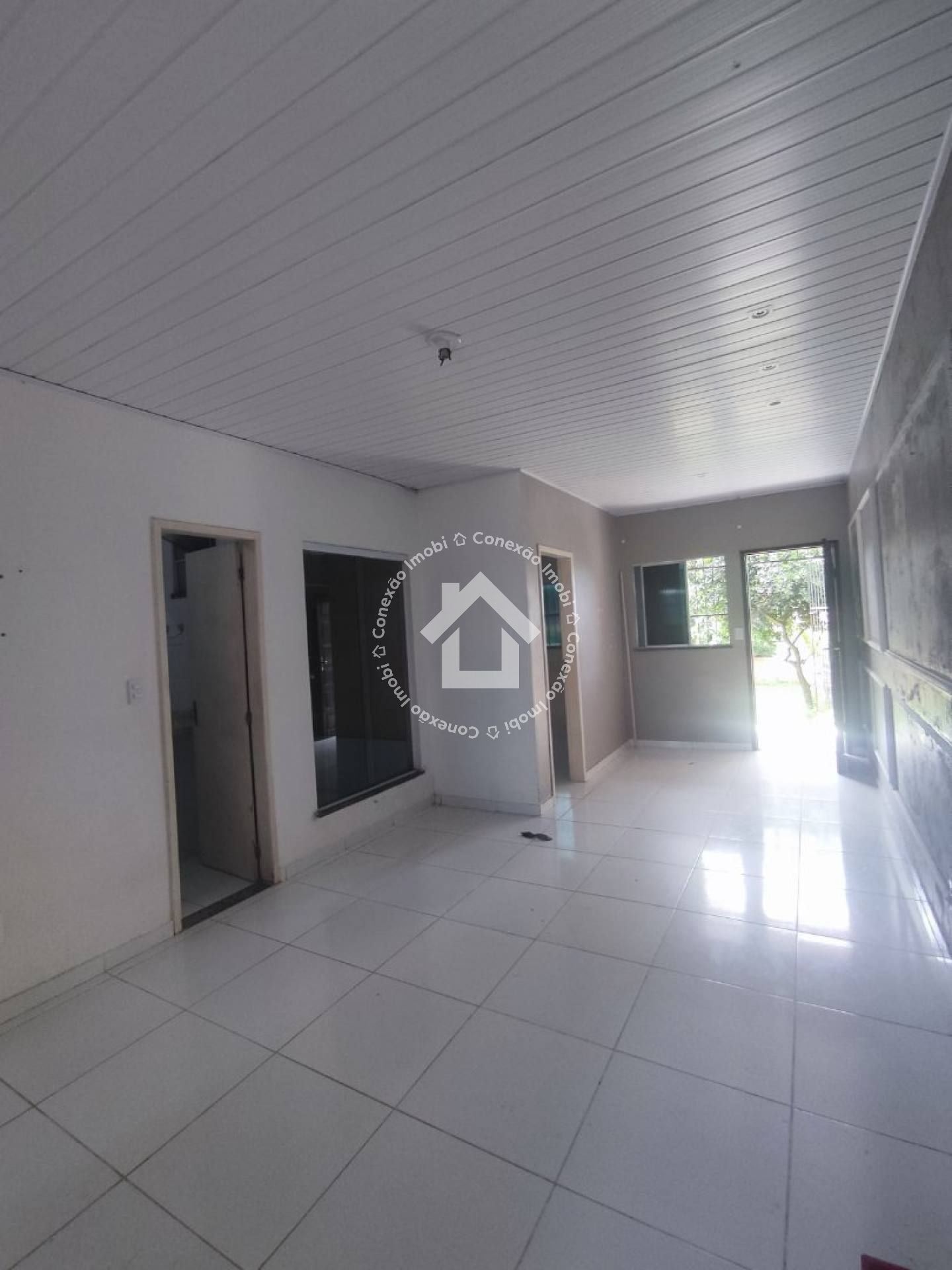 Casa à venda no Conjunto Jardim em Nossa Senhora do Socorro com 2 quartos