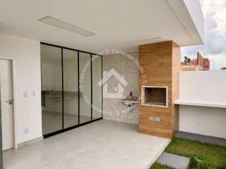 Casa à venda no PADANG BEACH RESIDENCE - Barra dos Coqueiros | Lazer Completo e Acesso ao Mar