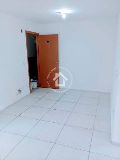 Apartamento à venda com 2 quartos na Barra dos Coqueiros